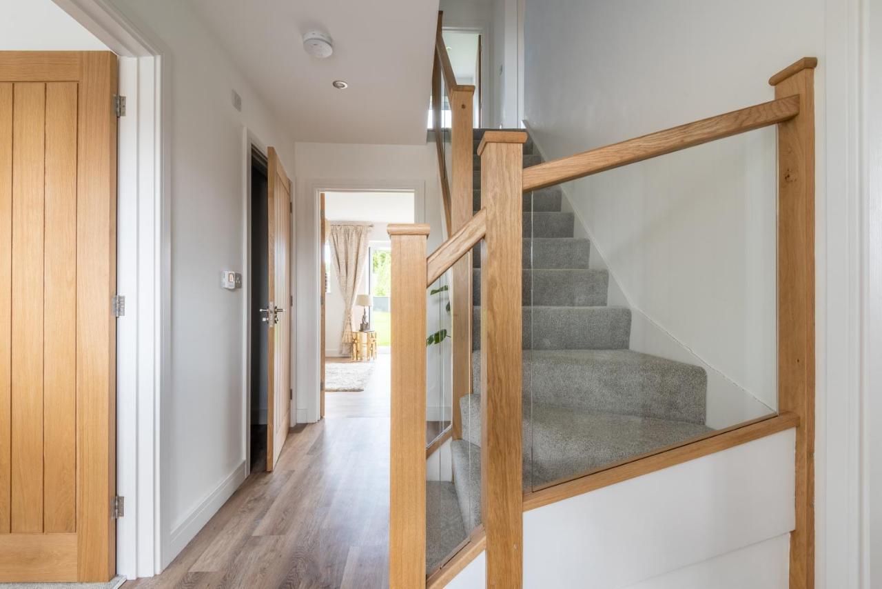3 Church Cottages: Luxurious 3-bedroom Village Retreat Near Malvern *