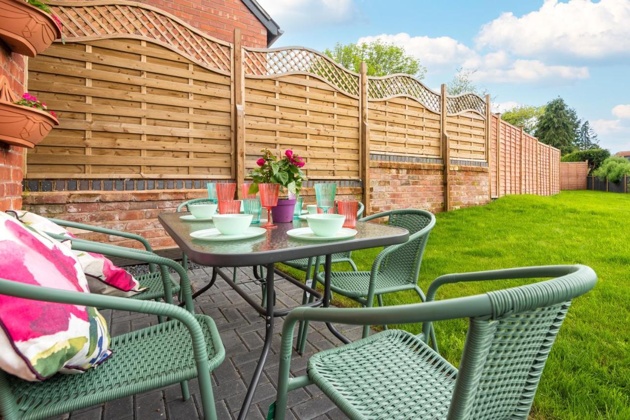 Holiday home 3 Church Cottages: Luxurious 3-bedroom Village Retreat Near Malvern Great Malvern